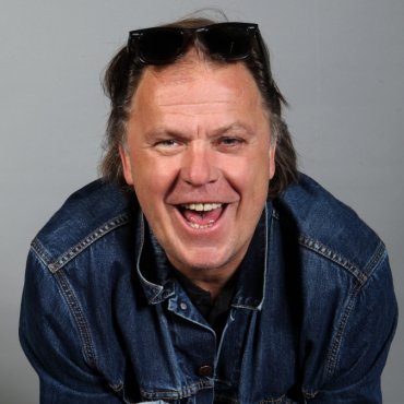 Kőrösi Csaba Kőrösi Csaba