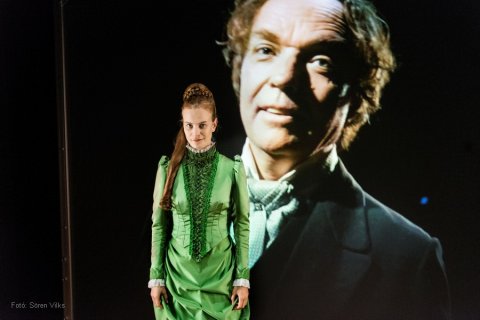 HEDDA GABLER HEDDA GABLER