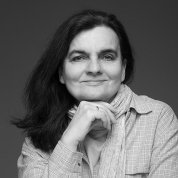 Szepesi Dóra
